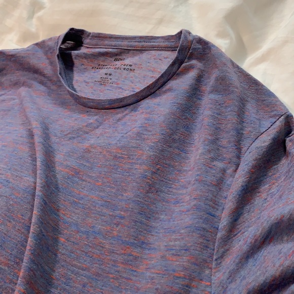 Men’s crew neck T-shirt Urban Outfitters size M - Picture 3 of 3